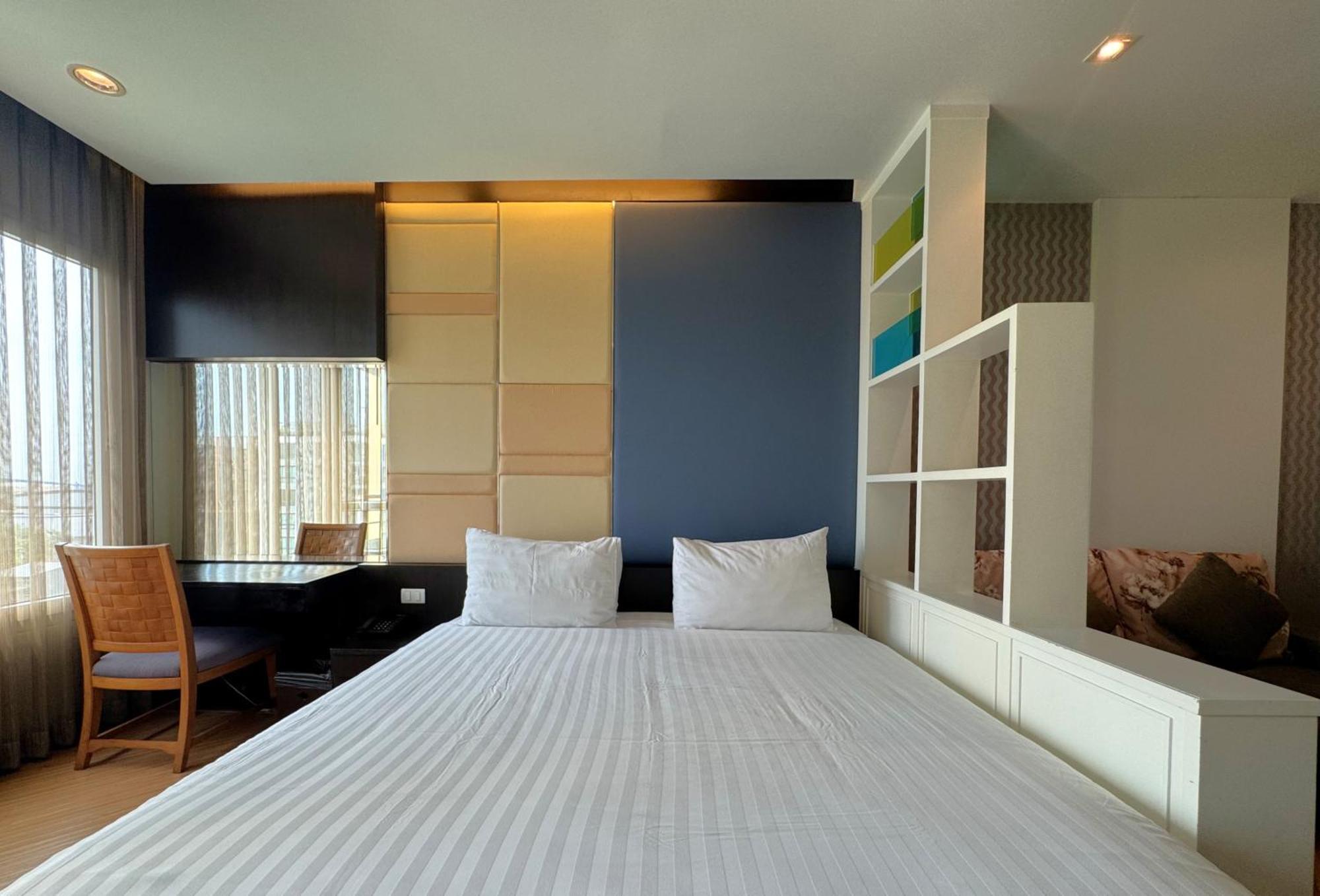 The Sunreno Hotel Sha Bangkok Exterior foto